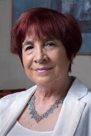 <em>Javiera</em>